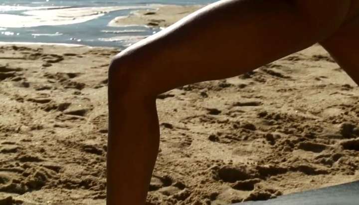 720px x 411px - Naked Indian yoga on beach (Carla White) - Tnaflix.com