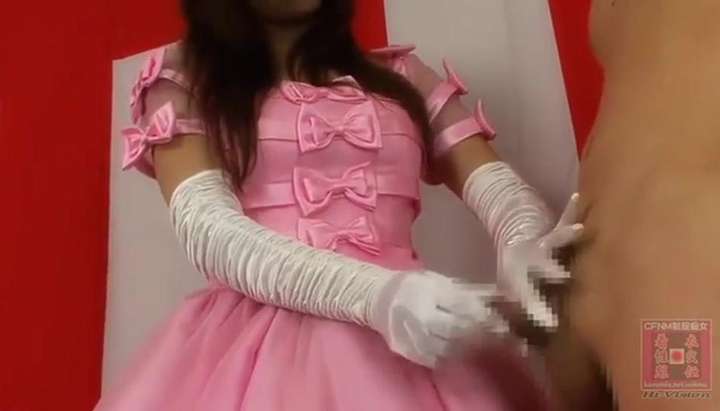 720px x 411px - Japanese girl satin dress & glove fetish - Tnaflix.com