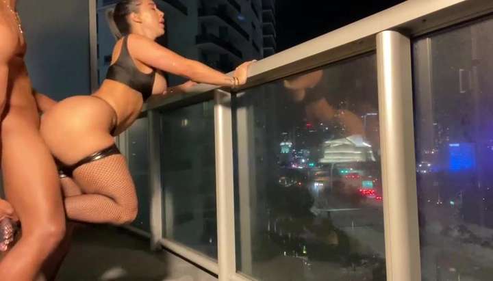 Porn Babe Big Ass Hard Fucked On Hotel Balcony Public Voyeur - Tnaflix.com