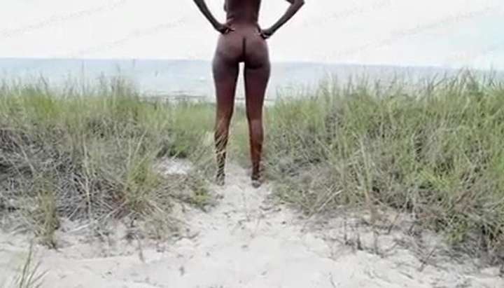 My Wife Naked Black - Black Woman Naked Walk on the Beach - Tnaflix.com