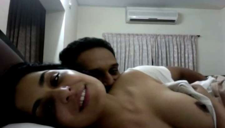 Mera Pakistani Actress Nude - Meera Sex Tape with Naveed (Pakistani Actress) - Tnaflix.com
