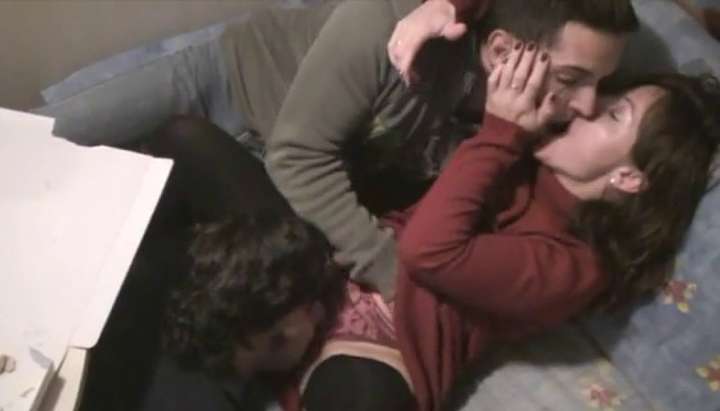 Homemade Amateur Threesome - Homemade Spanish Amateur Threesome. - Tnaflix.com