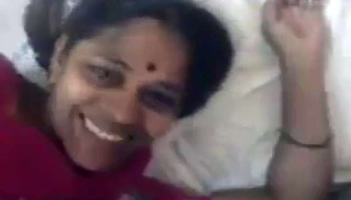 Indian Mom - Indian Mother Gets Fucked POV - Tnaflix.com