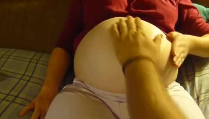 Massage Pregnant Belly Naked - Huge Pregnant Belly Rub And Moving - Tnaflix.com