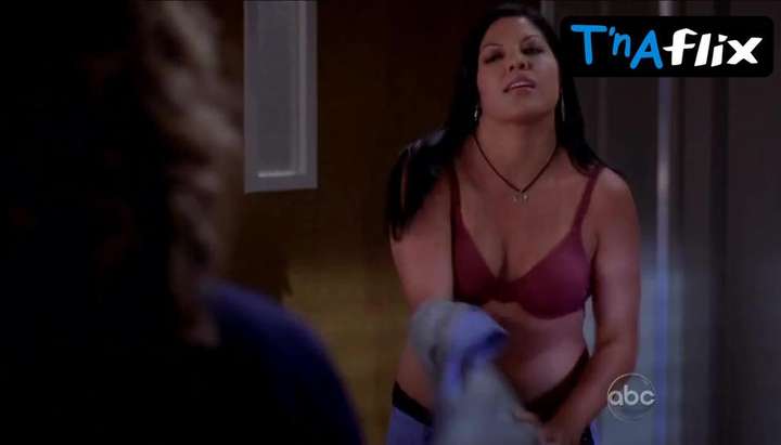Porn Callie Torres Greys - Sara Ramirez Underwear, Lesbian Scene in Grey'S Anatomy - Tnaflix.com