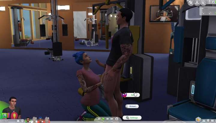 SIMS 4) Workout at the gym turns into sex - Tnaflix.com
