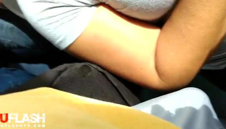 Arrimon a mil en brazo/ groping un public bus/ ..