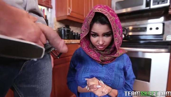 Bigtits arab girl in hijab TNAFlix Porn Videos