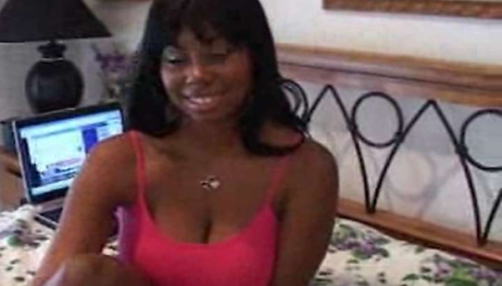 Webcams Black Girls Giving Handjobs - Black Girls give some of the best head TNAFlix Porn Videos
