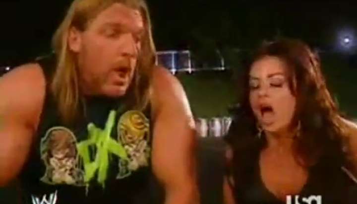 720px x 411px - Triple H & Candice Michelle funny backstage of WWE Porn Video - Tnaflix.com
