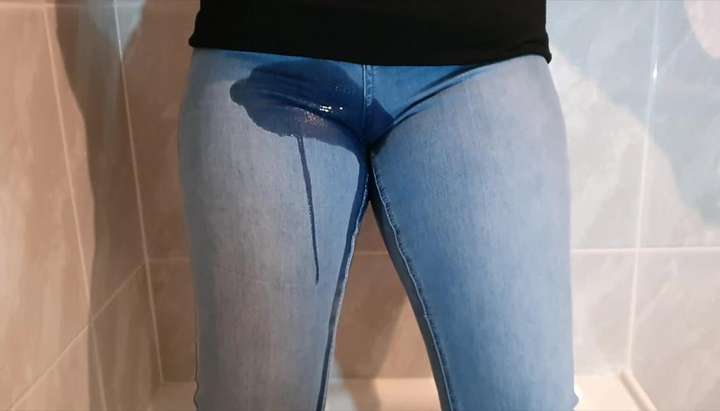 Female Piss Pants Porn - Desperate Pee My Pants When I Get Home From Work - Wetting Through Jeans -  Tnaflix.com