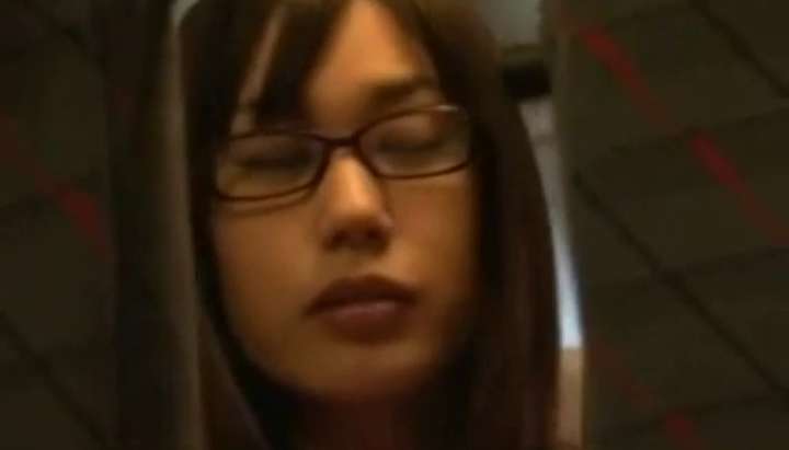 Girls Fucking On Planes - cute glasses girl fucked by geek on plane - Tnaflix.com