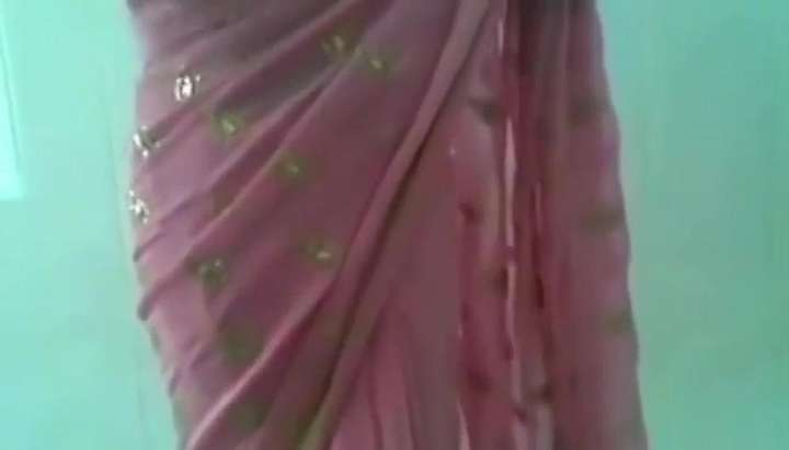 South Indian Saree Aunty Sex Screw India-- More At TNAFlix Porn Videos pic photo