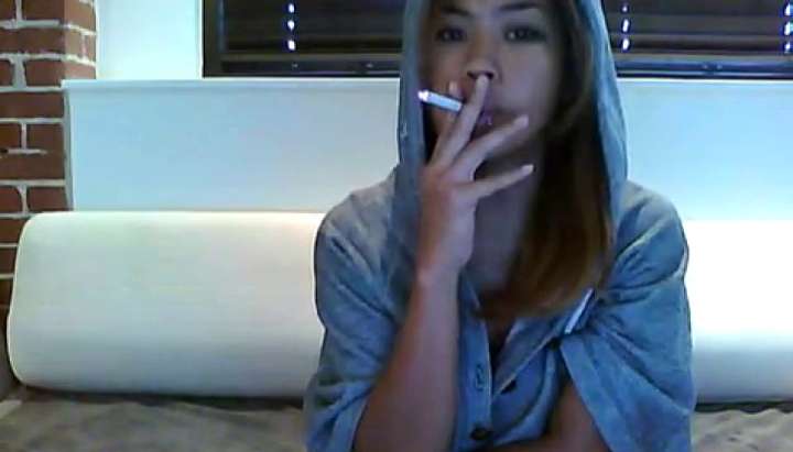 Cute Asian smoking webcam - Tnaflix.com