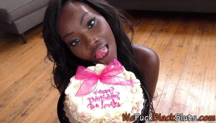 Cake Fuck Porn - Black slut gets cum cake TNAFlix Porn Videos