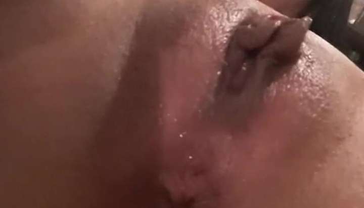 720px x 411px - Cum dripping and oozing out of my tight fat pussy TNAFlix Porn Videos