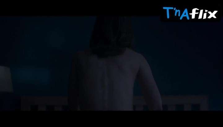 Natalie Portman Sexy Scene in Annihilation - Tnaflix.com