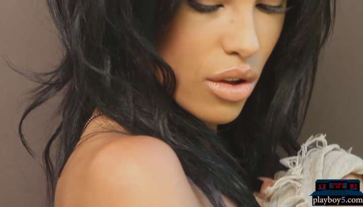 Ebony Centerfold Porn - Big natural boobs ebony centerfold on a dream date (Kylie Johnson) TNAFlix  Porn Videos