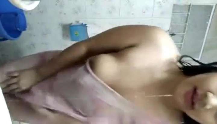 Girls Bathroom Porn - Indian hot girl solo in Bathroom - Tnaflix.com