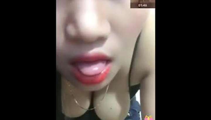 Chat Boobs - Sex app chat vietnam girl show hairy pussy and nice boobs Porn Video -  Tnaflix.com