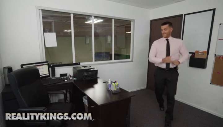 Female Boss Porn Reality Kings - Reality Kings - Nerdy it girl Mackenzie Moss gets pounded by boss TNAFlix  Porn Videos