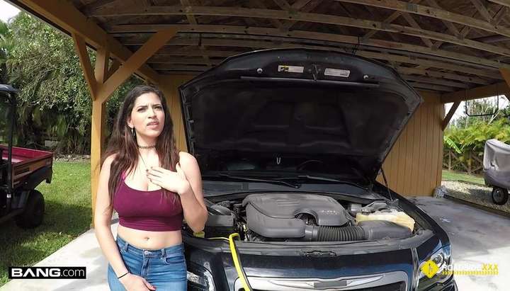 Chevrolet Girl Porn - Busty Girl Needs Help With Her Car - Gabriela Lopez - Tnaflix.com