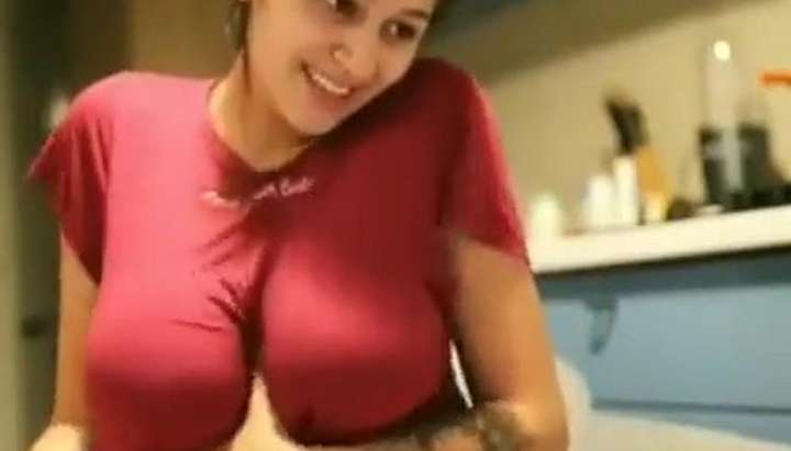 Indian Teen Perky - Indian girl watching porn and press tits - Tnaflix.com