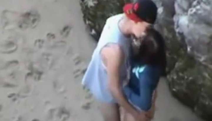 Naughty couple fucking on public beach Porn Video - Tnaflix.com