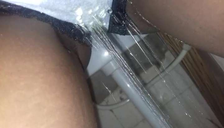 Young Ebony Girl Peeing Through Panties - Tnaflix.com