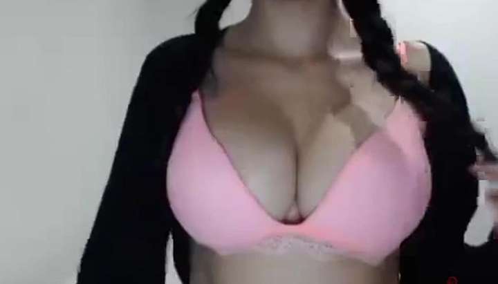 Cam Tits - girl show tits in cam Porn Video - Tnaflix.com