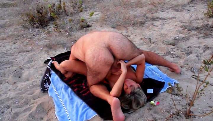 Amateur cuckold at the beach TNAFlix Porn Videos image