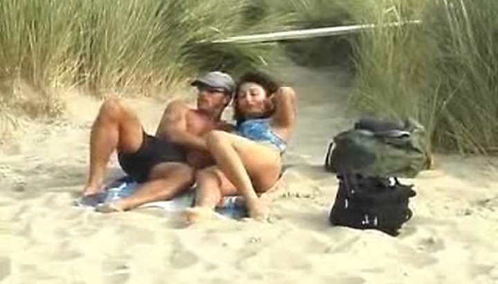 Couple Beach Porn - Beach couple with a friend TNAFlix Porn Videos
