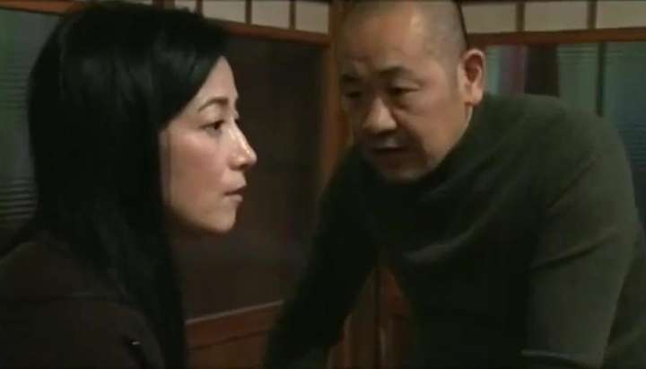 Asian Japanese blind Milf mother gave her daughter a step daddy