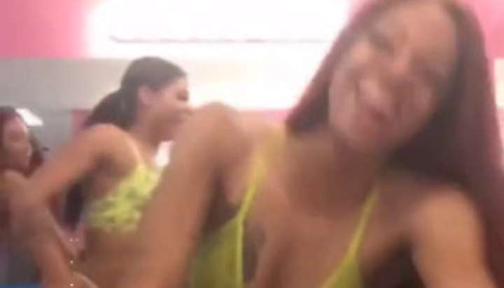 Ebony Naked Events - Strippers in Locker Room Naked Twerking Porn Video - Tnaflix.com
