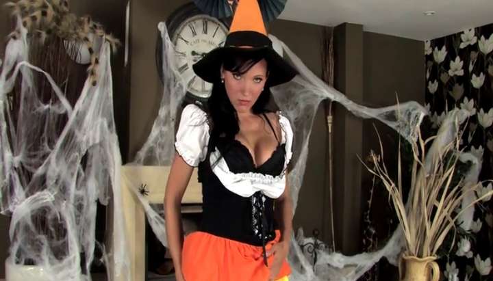 Halloween Costume Sex - LINGERIE VIDEOS - Babe in a costume and sexy lingerie for Halloween -  Tnaflix.com
