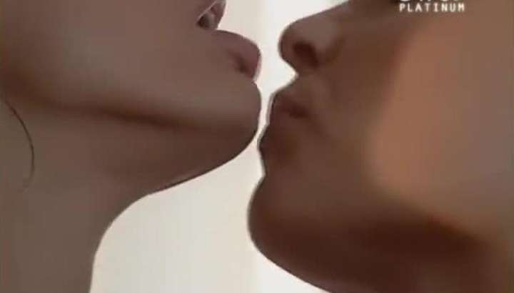 Cameron Cruz Lesbian - Monica Sweet and Cameron Cruz Lesbian Scene 1 - Tnaflix.com