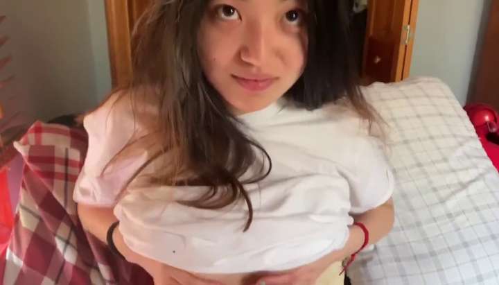 Kinky Asian American Porn - Asian college girl takes a study break - Tnaflix.com