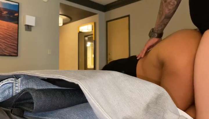 Latina getting fucked in Vegas - Tnaflix.com