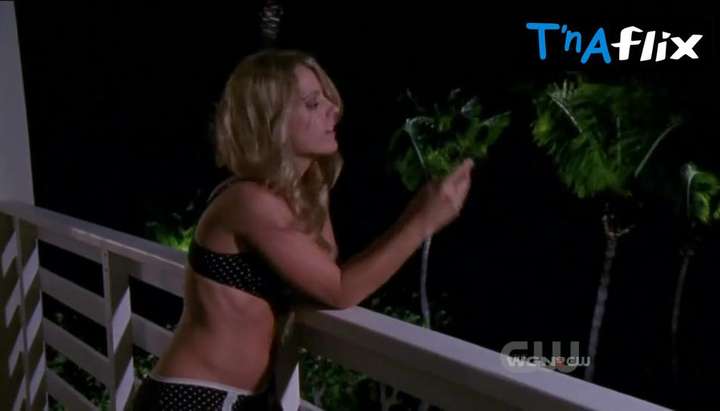 720px x 411px - Allison Munn Underwear Scene in One Tree Hill - Tnaflix.com