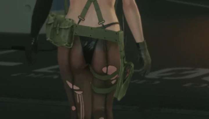 Mgs4 Porn - Metal Gear Solid 5 Quiet Shower scene - Tnaflix.com