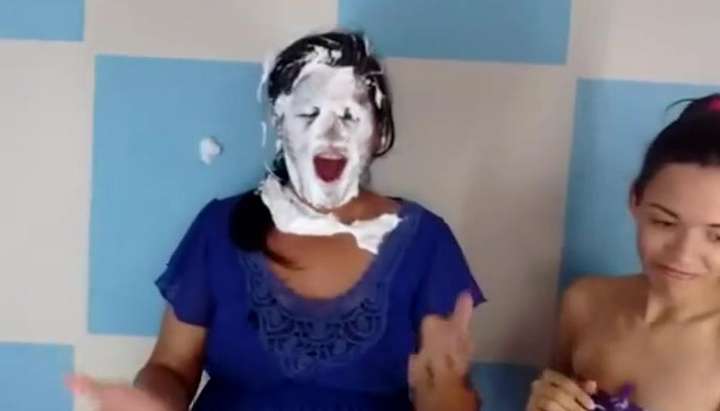 Sex Head In A Box For Girls - Woman gets her head stuck in a cardboard box and then pied in the face -  Tnaflix.com