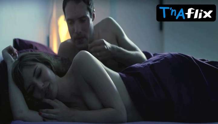 Louise Bourgoin Breasts Scene in L Amour Dure Trois Ans TNAFlix Porn Videos