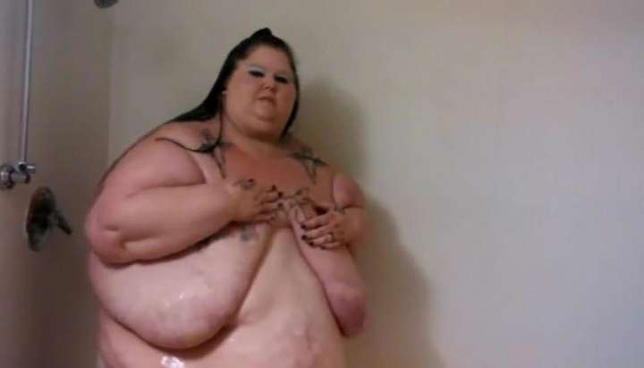 Ssbbw 600lb in shower TNAFlix Porn Videos