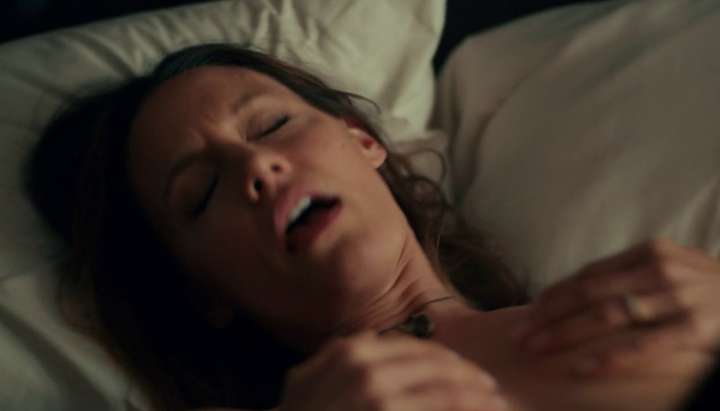 Emmanuelle Chriqui Nude Kadee Strickland Nude Shut Eye S01e01 2016