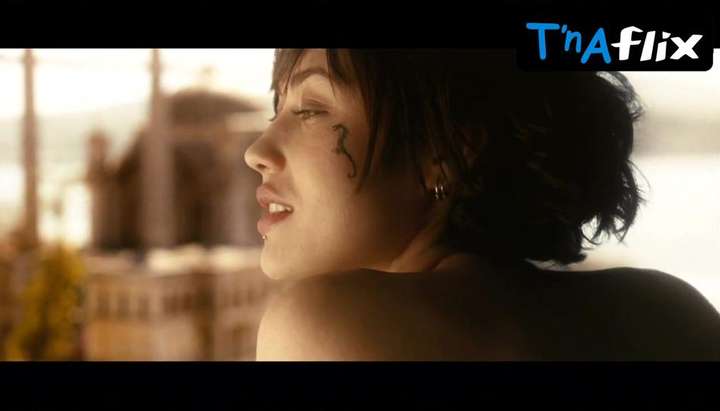 Olga Kurylenko Nude Whipping - Olga Kurylenko Nude Scene in Hitman - Tnaflix.com