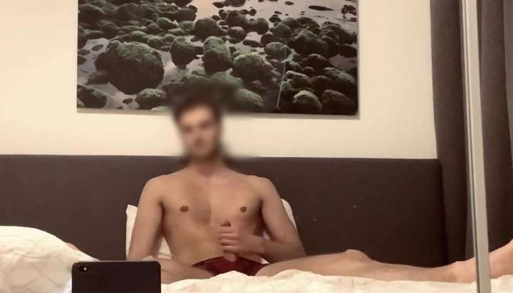 Hot college boy playing with his hard dick - CUMSHOT in the end Porn Video  - Tnaflix.com