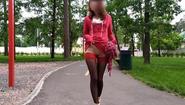 Girl Stockings Upskirt