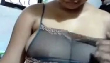 Webcam Indian Tits