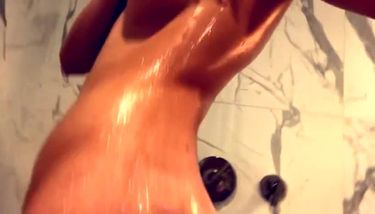 Bella Thorne OnlyFans Nude Shower Video