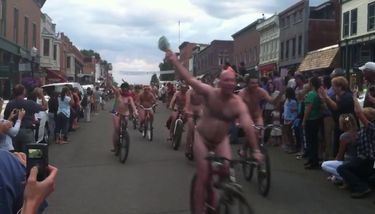 Girls Naked While Riding A Bike